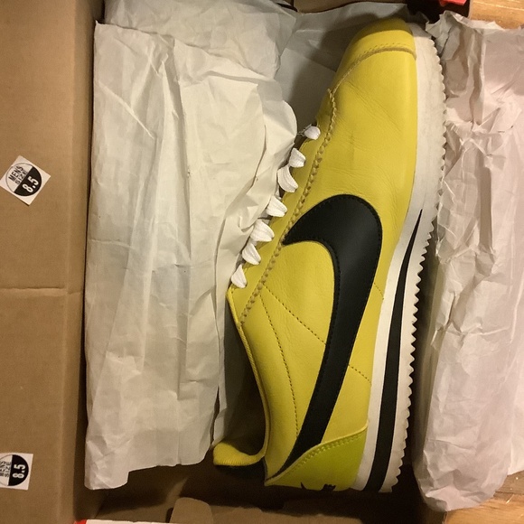 Nike Classic Cortez Premium Yellow Blazing Sun Mens Size 8.5 - Picture 12 of 15